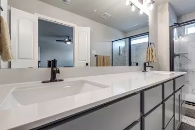 8033 Scanlan Trail, Missouri City, TX 77459 - Photo 21