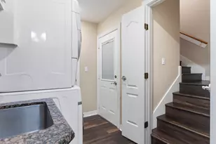 101 County Rd 397, Bay City, TX 77414 - Photo 21