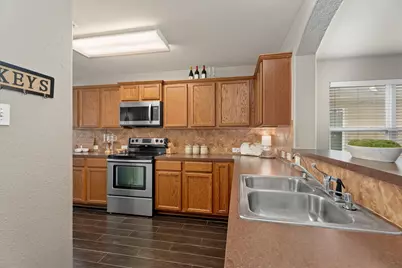 1518 Darfield Court, Houston, TX 77014 - Photo 7