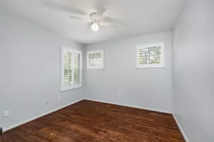 81 N Apple Springs Cir, The Woodlands, TX 77382 - Photo 33