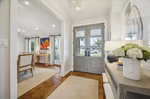 6151 Holly Springs Dr, Houston, TX 77057 - Photo 9