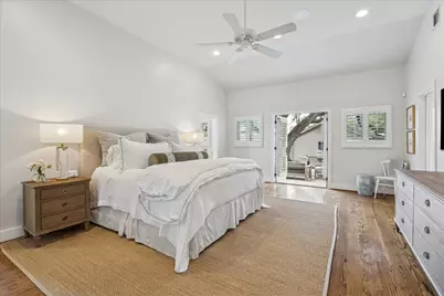 6151 Holly Springs Drive, Houston, TX 77057 - Photo 21