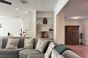 9231 Neff St, Houston, TX 77036 - Photo 15