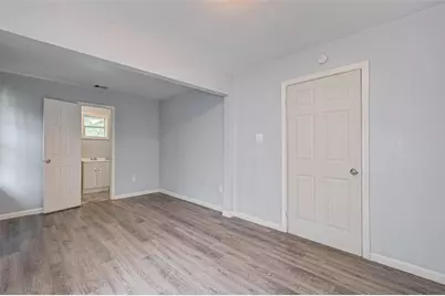 7658 Belbay Street, Houston, TX 77033 - Photo 13