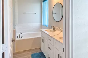 1325 Palomino Trail, Angleton, TX 77515 - Photo 15