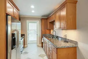 7000 Seawall Blvd, Galveston, TX 77551 - Photo 11