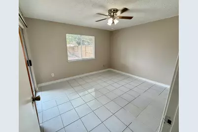 13715 Flagstone Drive, Houston, TX 77041 - Photo 9
