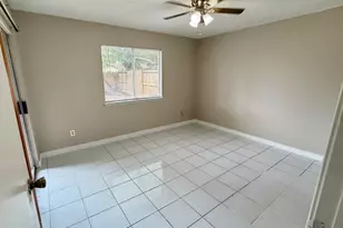 13715 Flagstone Dr, Houston, TX 77041 - Photo 9