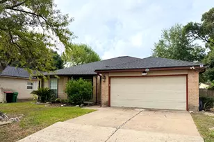 13715 Flagstone Dr, Houston, TX 77041 - Photo 3
