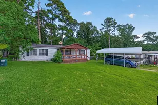 121 E Oak Shadows, Onalaska, TX 77360 - Photo 3