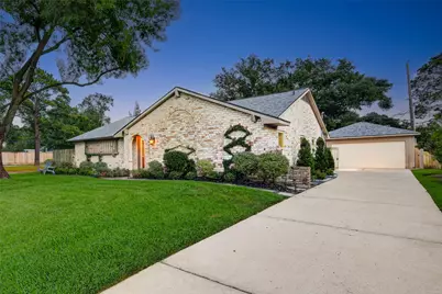 14003 Britoak Lane, Houston, TX 77079 - Photo 3
