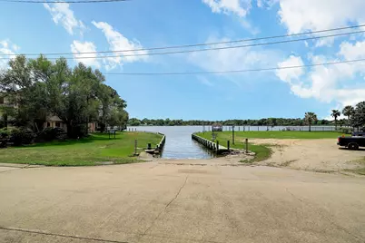 126 Pine Shadows Drive, Seabrook, TX 77586 - Photo 45