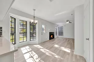 1434 Chestnut Springs Ln, Houston, TX 77062 - Photo 19