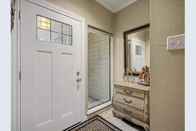 75 April Point Drive S, Conroe, TX 77356 - Photo 3