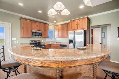 883 Gulf Cedar Drive, Port Bolivar, TX 77650 - Photo 9