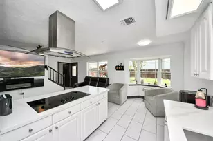 7407 Shiner Ln, Houston, TX 77072 - Photo 7