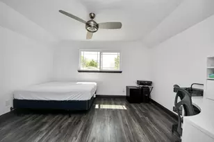 7407 Shiner Ln, Houston, TX 77072 - Photo 33