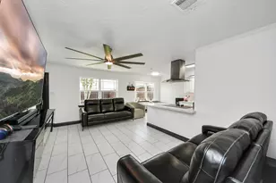 7407 Shiner Ln, Houston, TX 77072 - Photo 15