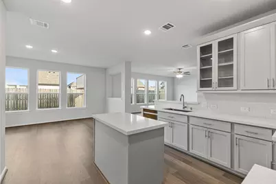 2006 Magnolia Court, Sugar Land, TX 77498 - Photo 17