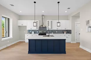 5817 Highland Sun Ln, Houston, TX 77091 - Photo 7