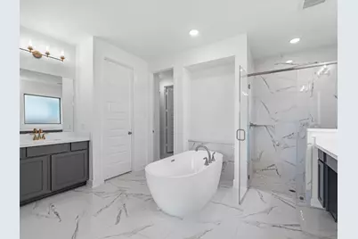 2818 Nova Beach Drive, Texas City, TX 77568 - Photo 13