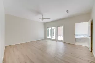 14207 Stokesmount Dr, Houston, TX 77077 - Photo 13