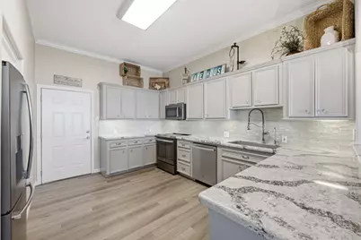 2 Regency Point, Montgomery, TX 77356 - Photo 13