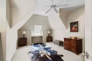 1235 Wynden Commons Ln, Houston, TX 77056 - Photo 33
