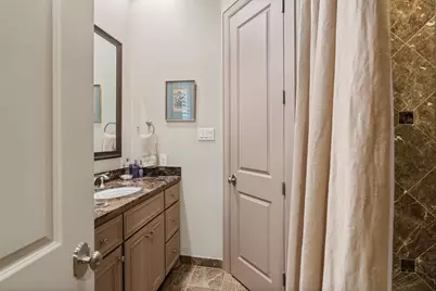 1235 Wynden Commons Lane, Houston, TX 77056 - Photo 31