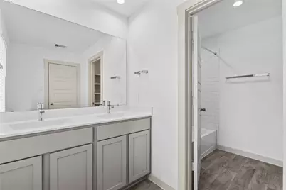2905 Highgate Hill Lane, Houston, TX 77047 - Photo 27