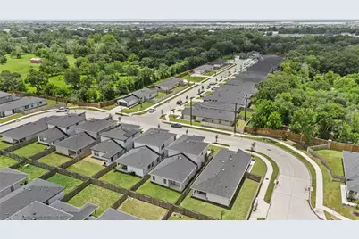 2905 Highgate Hill Lane, Houston, TX 77047 - Photo 31