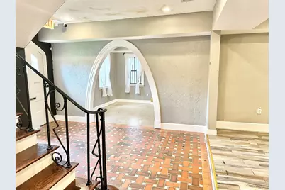 2424 Southmore Boulevard, Houston, TX 77004 - Photo 9