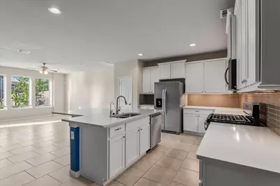 3736 Lancer Circle, Pearland, TX 77581 - Photo 5