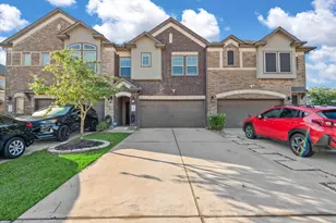 3736 Lancer Cir, Pearland, TX 77581 - Photo 1