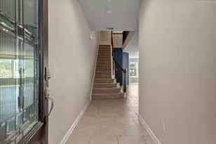 3736 Lancer Cir, Pearland, TX 77581 - Photo 3
