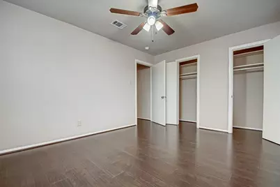 8518 Forum Drive, Houston, TX 77055 - Photo 13