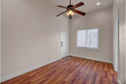 1017 11th Street #1, Galveston, TX 77550 - Photo 5