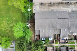 13958 Hollowgreen Dr, Houston, TX 77082 - Photo 31