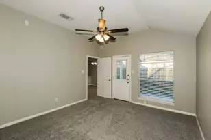 19523 Lake Hollow Ln, Houston, TX 77084 - Photo 9