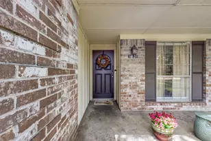 16131 White Star Dr, Houston, TX 77062 - Photo 5
