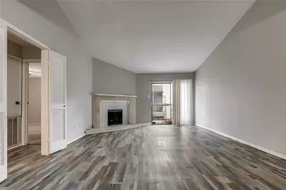 9707 Richmond Avenue #34, Houston, TX 77042 - Photo 5