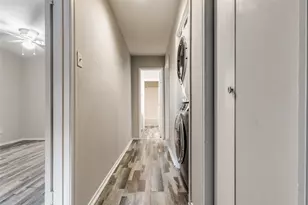 9707 Richmond Ave, Houston, TX 77042 - Photo 13