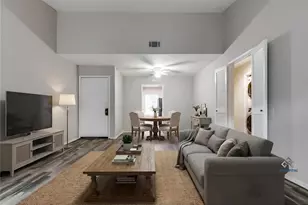 9707 Richmond Ave, Houston, TX 77042 - Photo 7