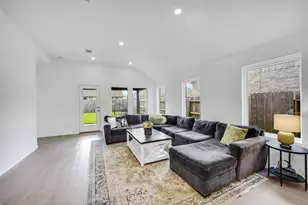 6402 Golden Seaton Dr, Katy, TX 77493 - Photo 9