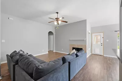 2313 Perkins Crossing Drive, Conroe, TX 77304 - Photo 11