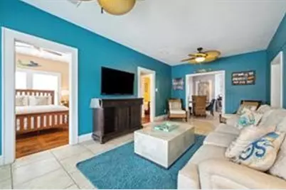 4711 Avenue S, Galveston, TX 77551 - Photo 3