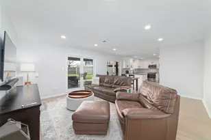 6435 Woodbrook Ln, Houston, TX 77008 - Photo 7