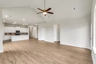 173 Angelina Trl, Dayton, TX 77535 - Photo 17