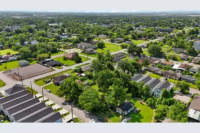 7982 Joy Street, Houston, TX 77028 - Photo 11