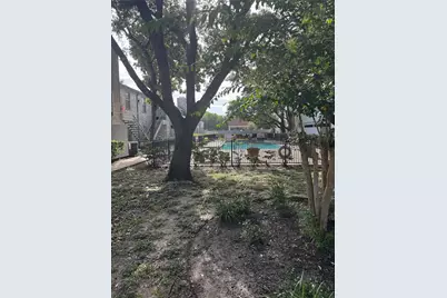 10821 Braes Bend Drive, Houston, TX 77071 - Photo 5